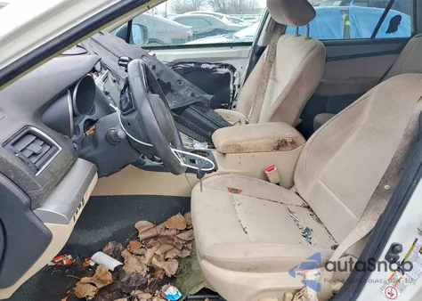 2018 Subaru Outback 2.5I Premium z USA, uszkodzony, nr VIN 4S4BSAFC5J3259735